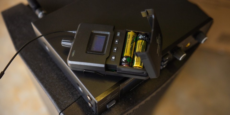 Soundsation IN-EAR Monitoring System WF-U199