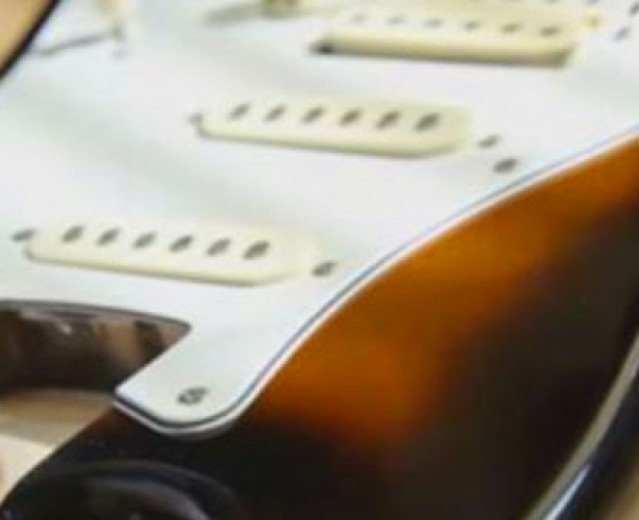 How to choose an electric guitar (pt 4): Woods