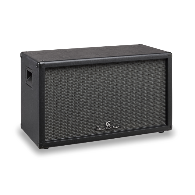 2x12" guitar cabinet equipped with Celestion Seventy 80