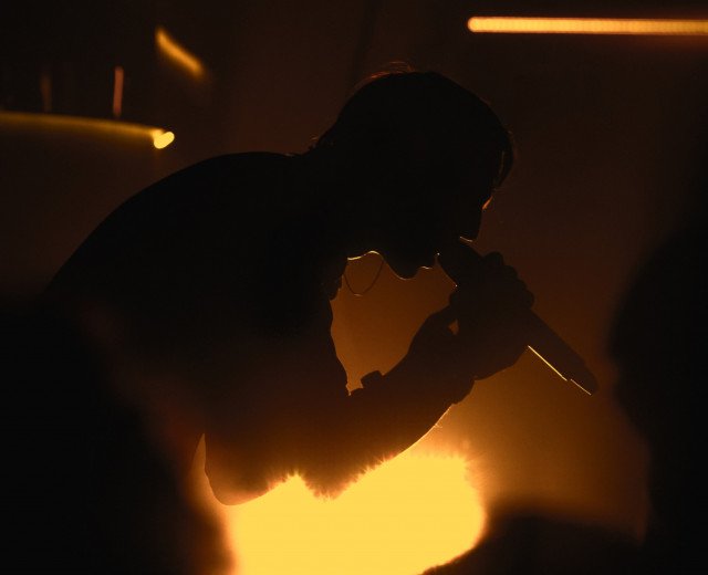 NEW WF-U2302 The New Professional Wireless Standard